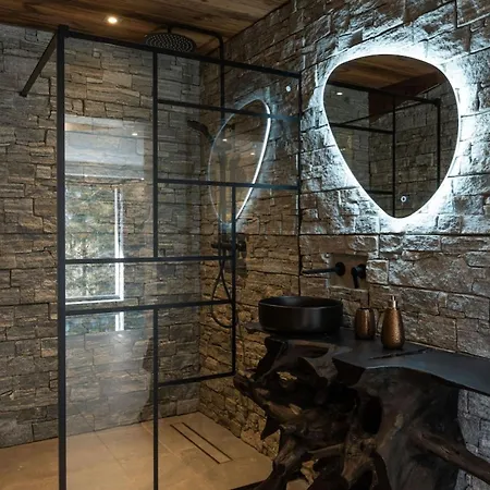 Les Ecureuils - 12 Pers - - Piscine - Hammam - Sauna
